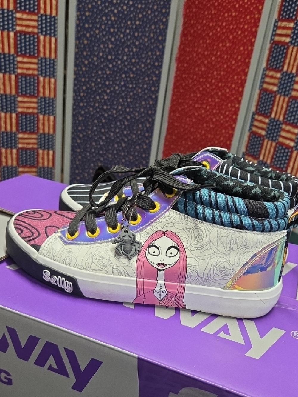The Nightmare Skate High-Top Kids Shoes in Multicolor - Platform Style - Picture 2 of 9